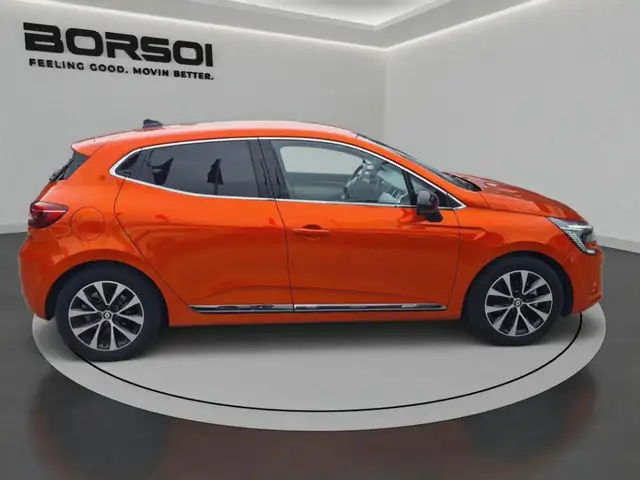 Renault Clio view 6