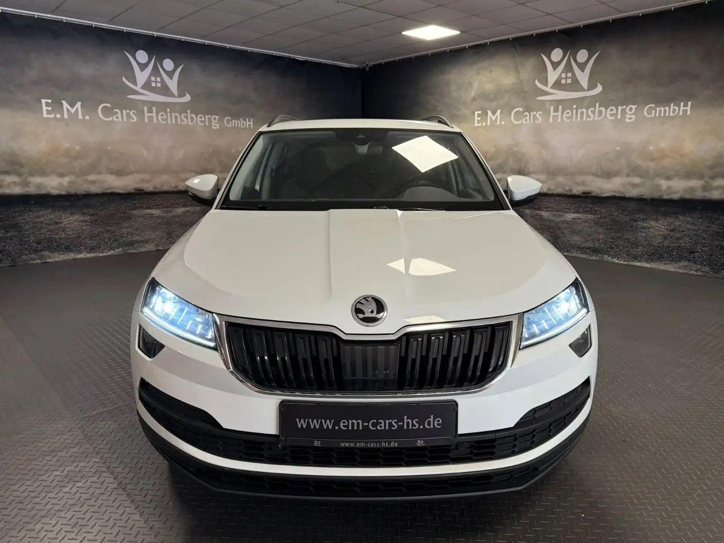 Skoda Karoq 1.5 TSI ACT Style Autom. LED Business Weiß - 2