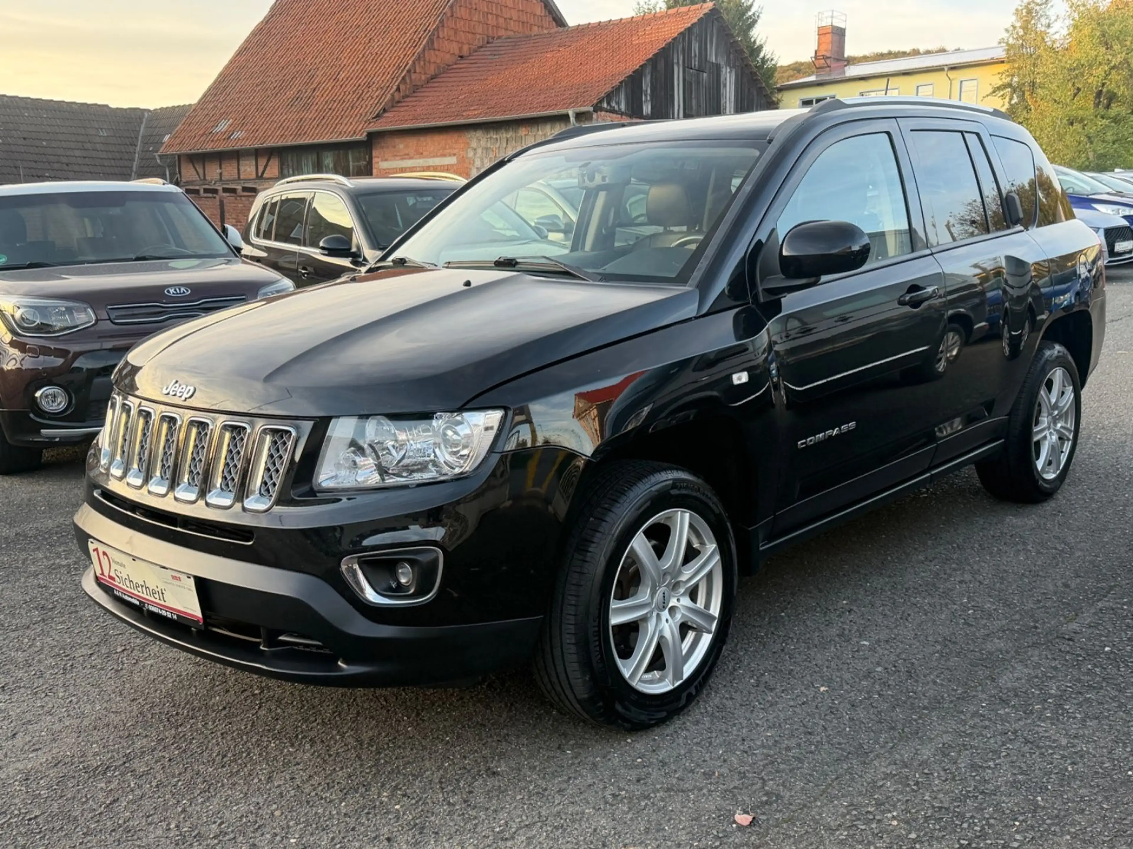 Jeep Compass Limited 4x4 AHK LEDER NAVI Kamera XENON — photo 3