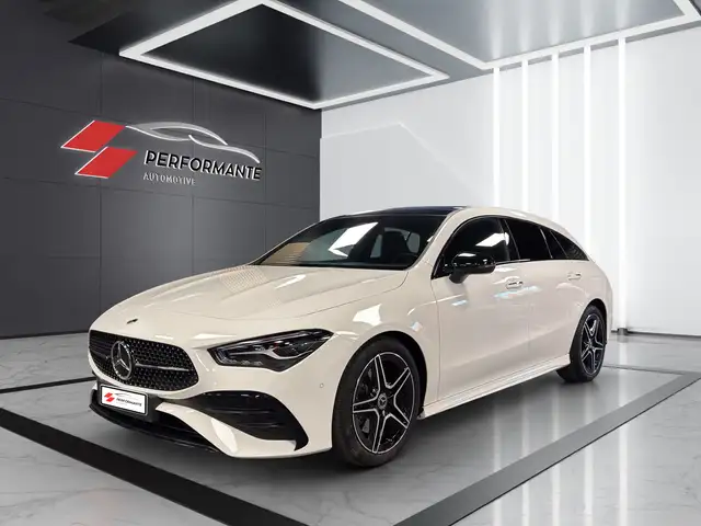 Mercedes-Benz CLA 200 AMG Line Shooting Brake - TETTO PANORAMA