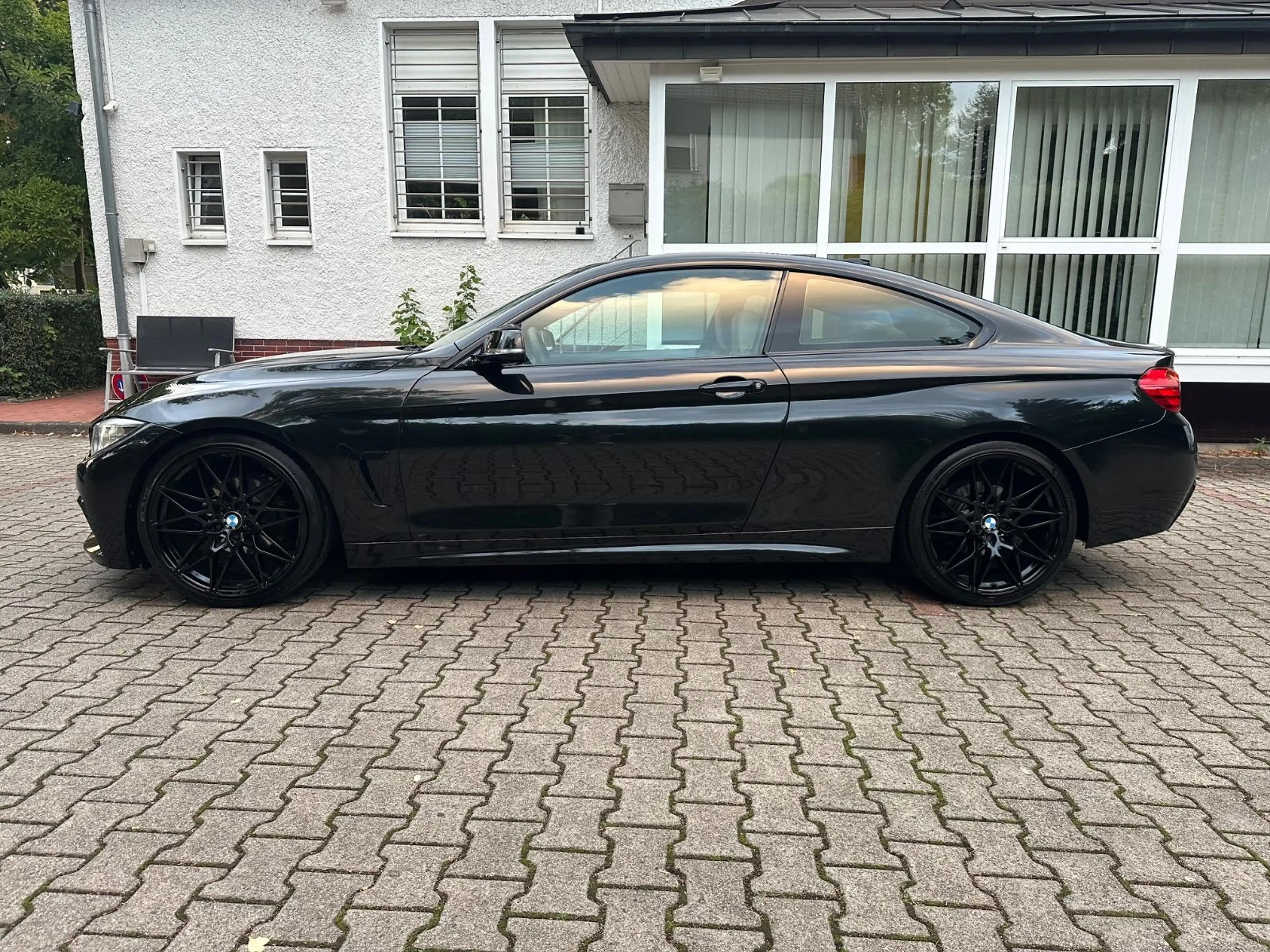 BMW 420 i Coupé M-Sport/Automatik/HUD/VOLLLEDER — photo 6