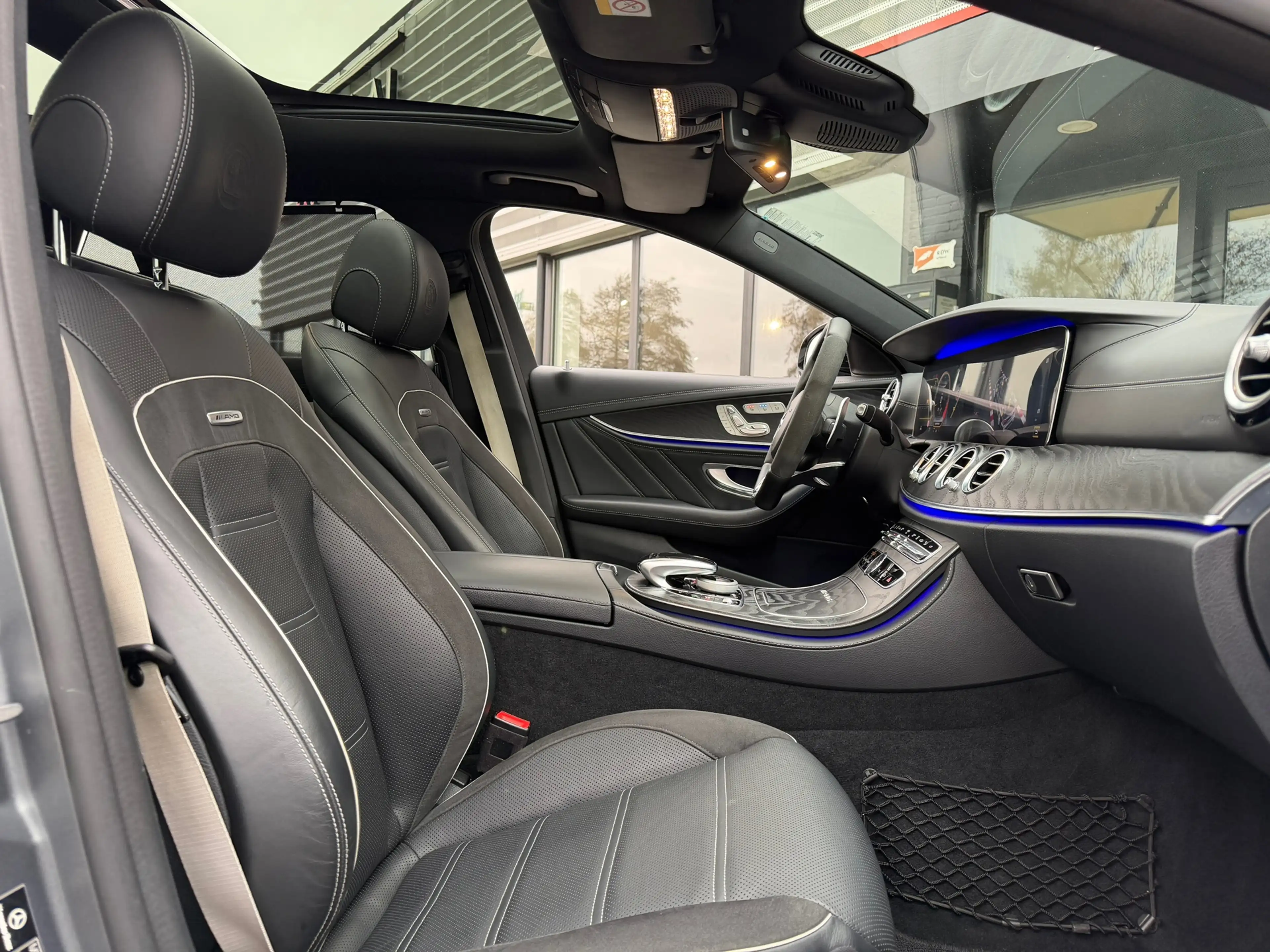 Mercedes-Benz E 63 AMG Estate S 4MATIC+|Pano|Keramisch|Massage|Burmester| — photo 8