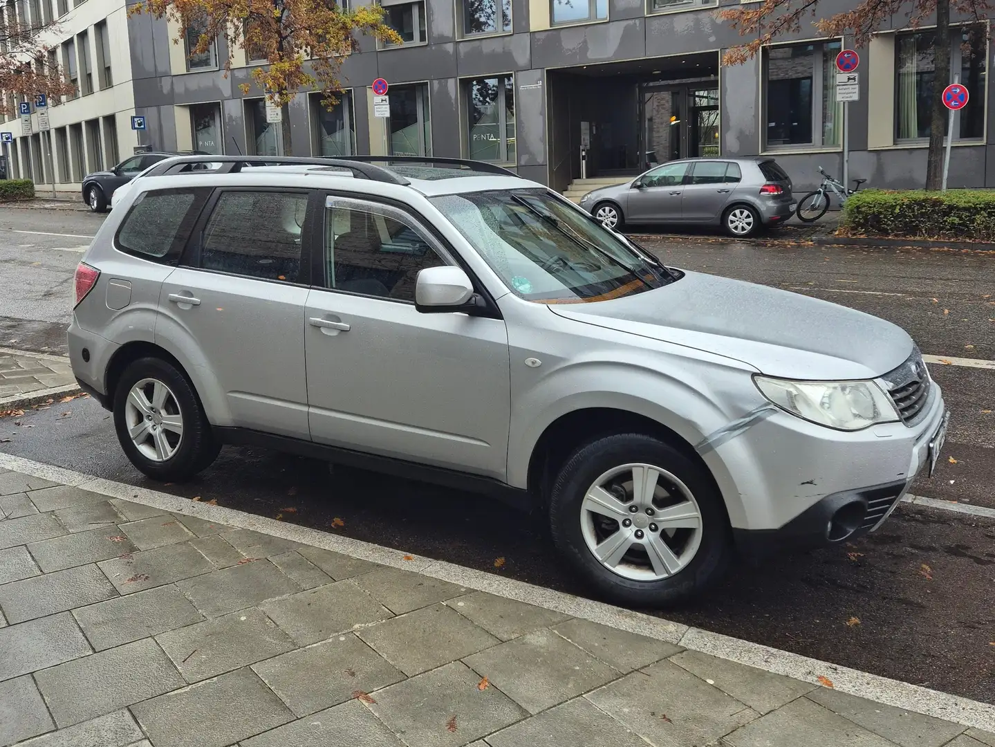 Subaru Forester Forester 2.0X Active SHS5 Silber - 2