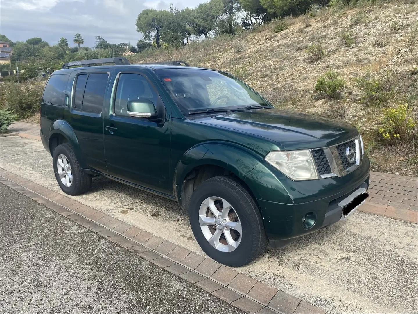 Nissan Pathfinder 2.5dCi XE 7pl. - 2