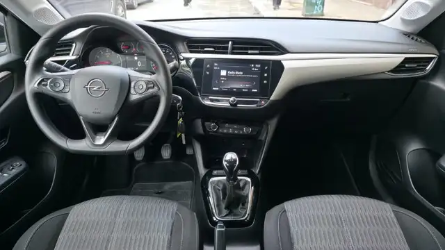 Opel Corsa view 12