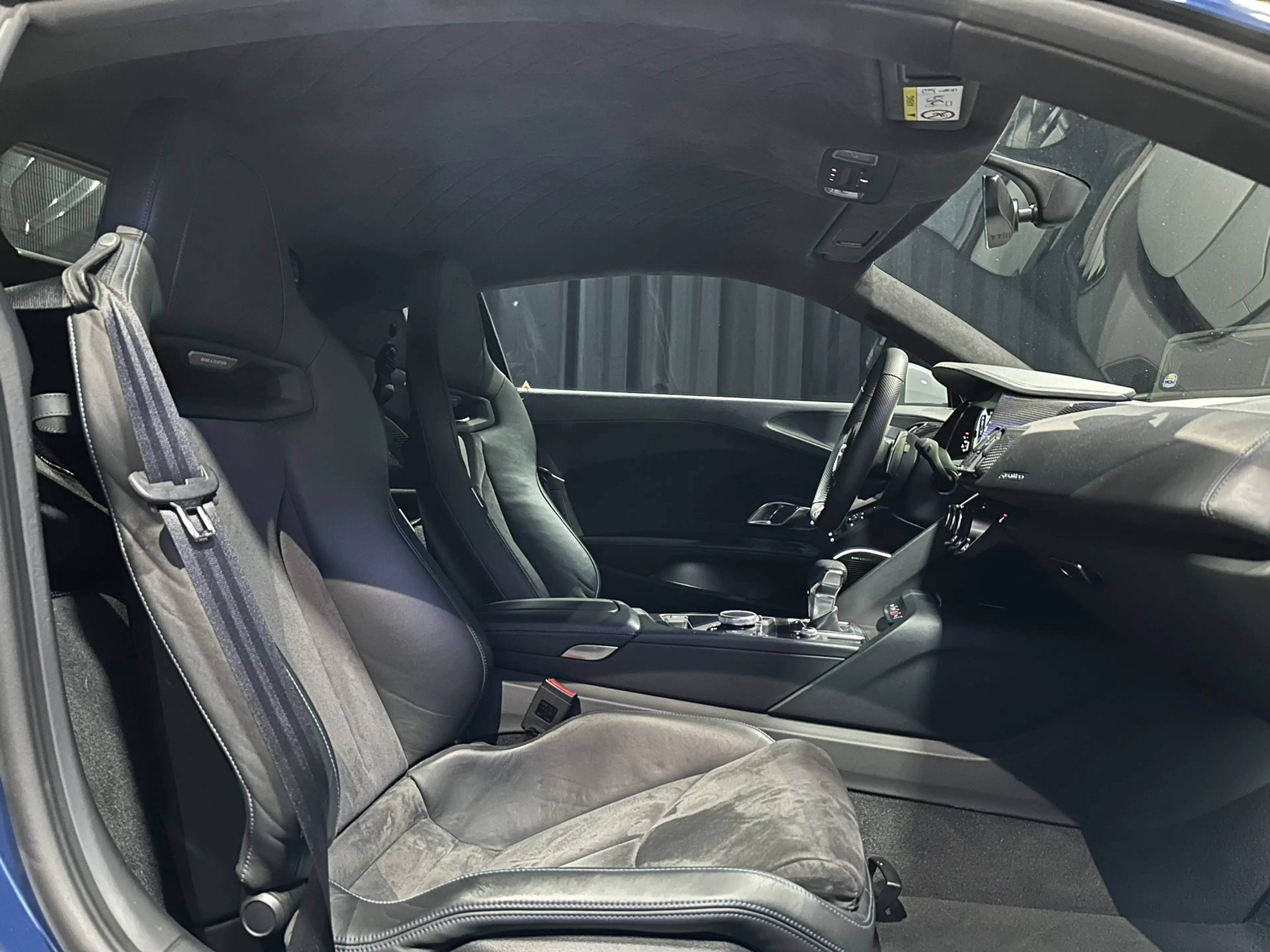 Audi R8 5.2 performance quattro 620PK *BTW*B&O*Keramisch*B — photo 29