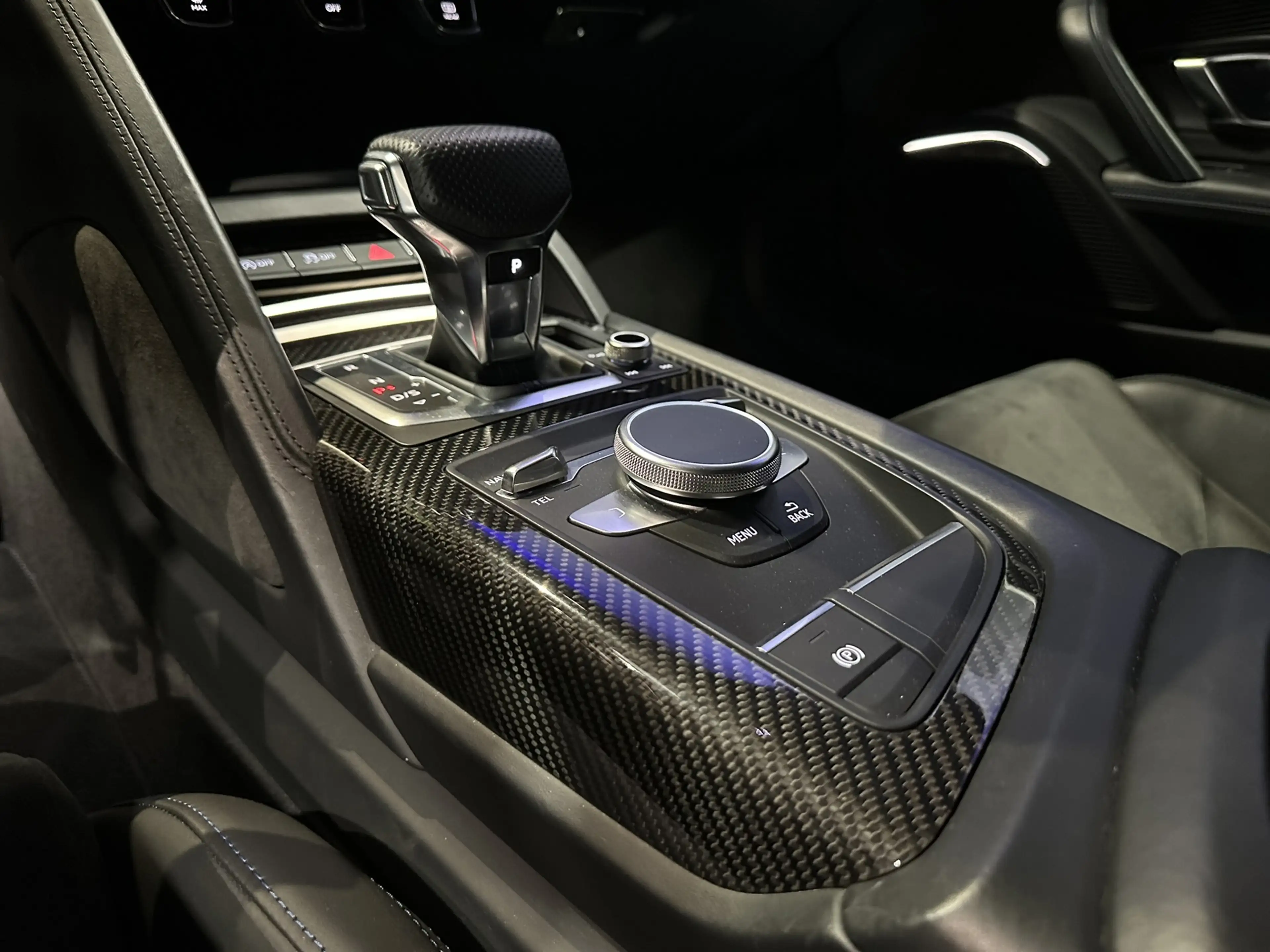 Audi R8 5.2 performance quattro 620PK *BTW*B&O*Keramisch*B — photo 21