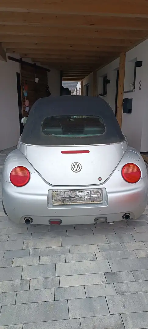 Volkswagen New Beetle Cabriolet 2.0 - 1
