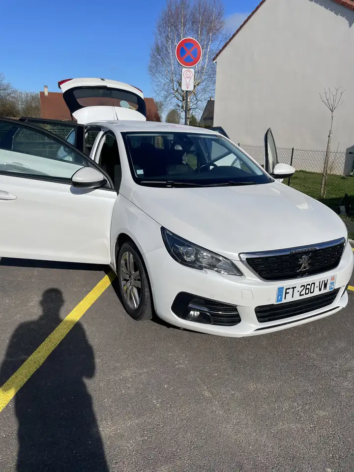 Peugeot 308 SW BlueHDi 100ch S\u0026S BVM6 Active Bu