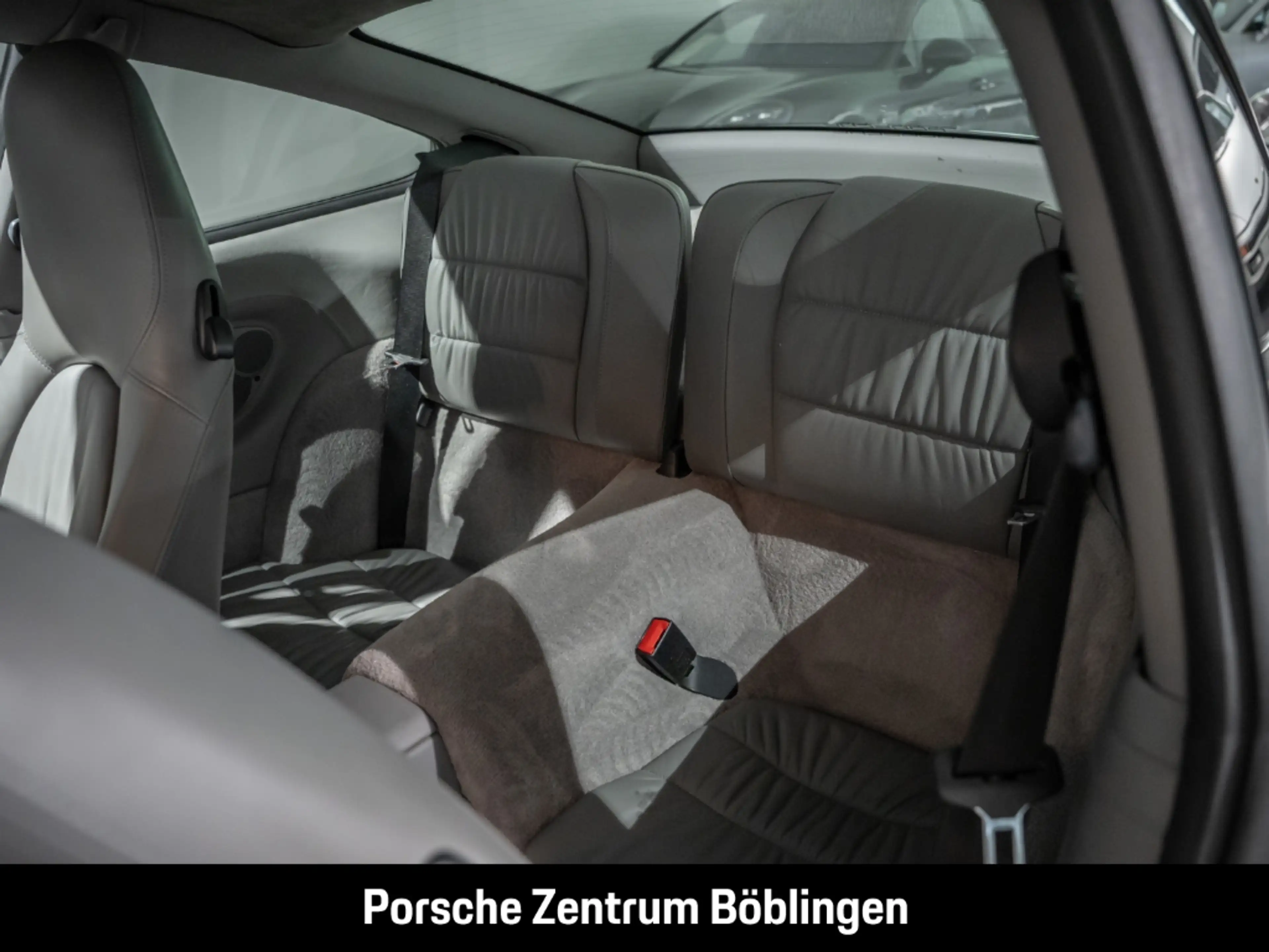 Porsche 996 -2 (911) Carrera 4 S Coupe — photo 8
