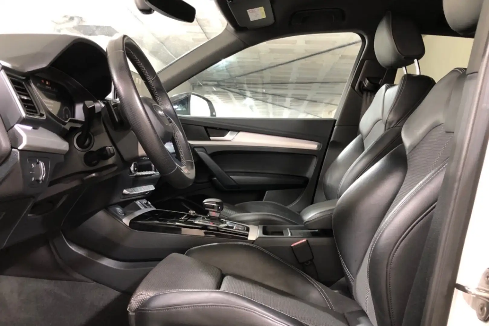 Audi Q5 2.0 40 TDI S TRONIC QUATTRO BLACK LINE 204 5P Blanco - 2