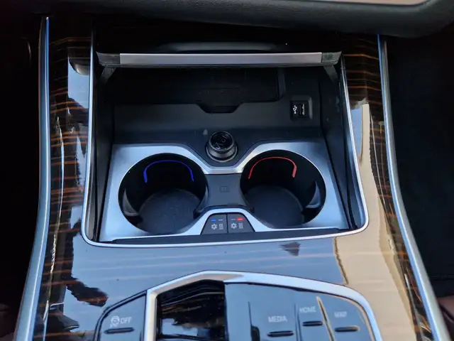 BMW X5 xDrive50e Ansicht 12