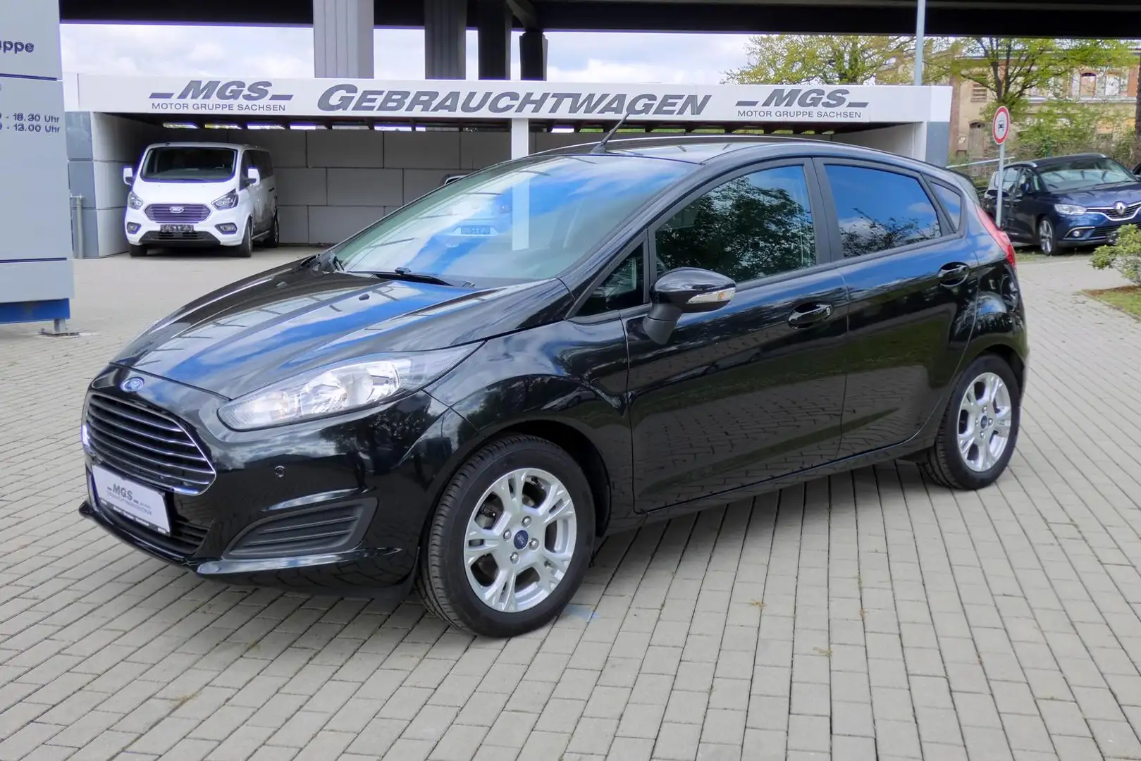 Ford Fiesta 1.0 'SYNC EDT' #PDC #SITZHZG #KLIMA #BT Schwarz - 1