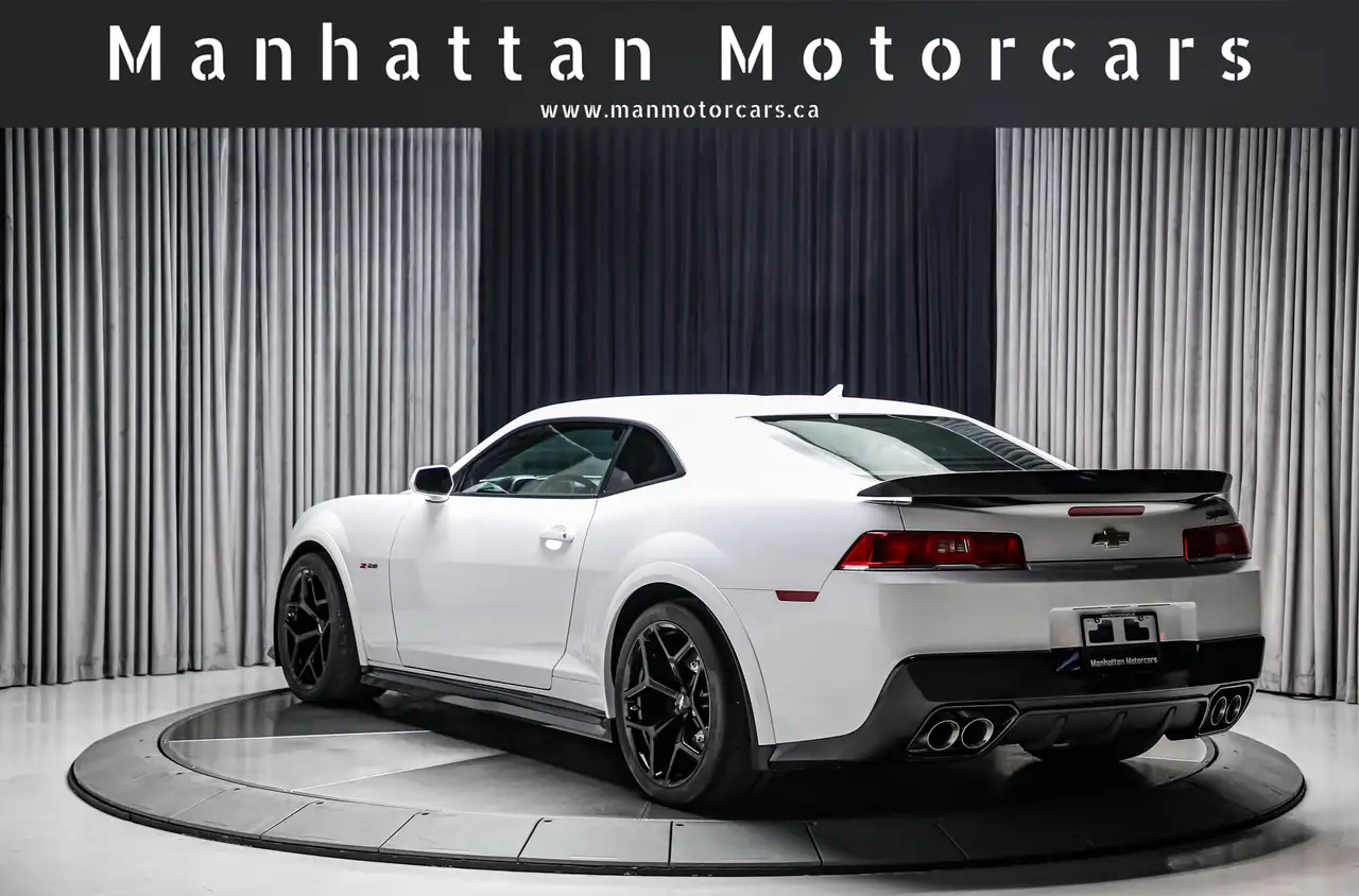Chevrolet Camaro снимка Chevrolet Camaro