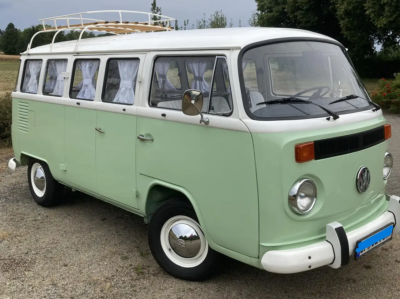 Volkswagen T2b-Bulli-Camper, foto 3