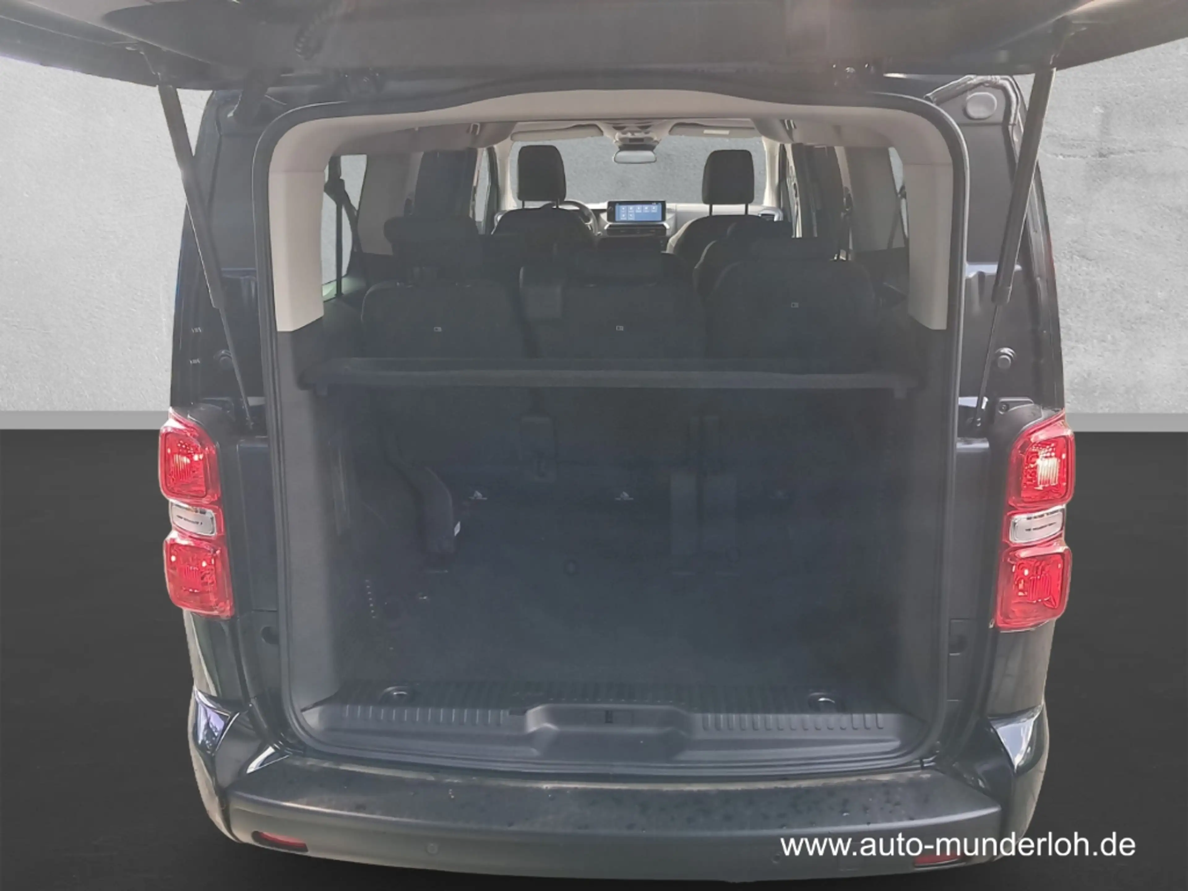 Citroen Spacetourer 2.2 BlueHDi 180 EAT8 Plus XL KLIMAPAKET DRIVERPAKE — photo 6