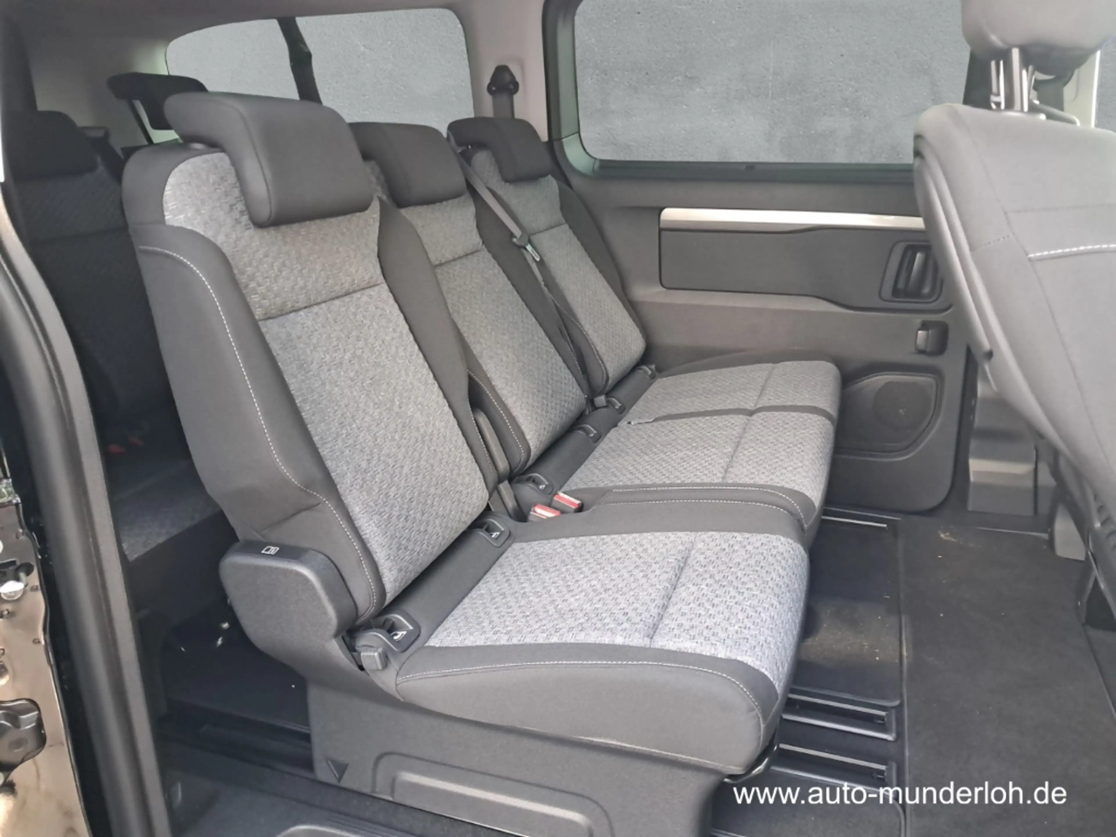 Citroen Spacetourer 2.2 BlueHDi 180 EAT8 Plus XL KLIMAPAKET DRIVERPAKE — photo 11