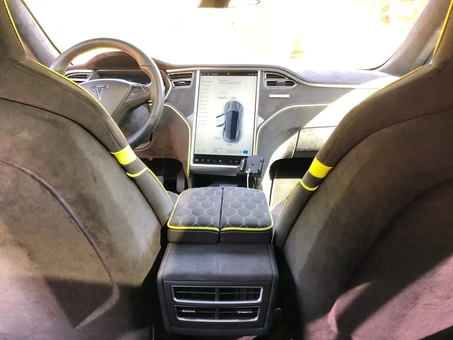 Tesla Model S Model S 85D Allradantrieb - 2