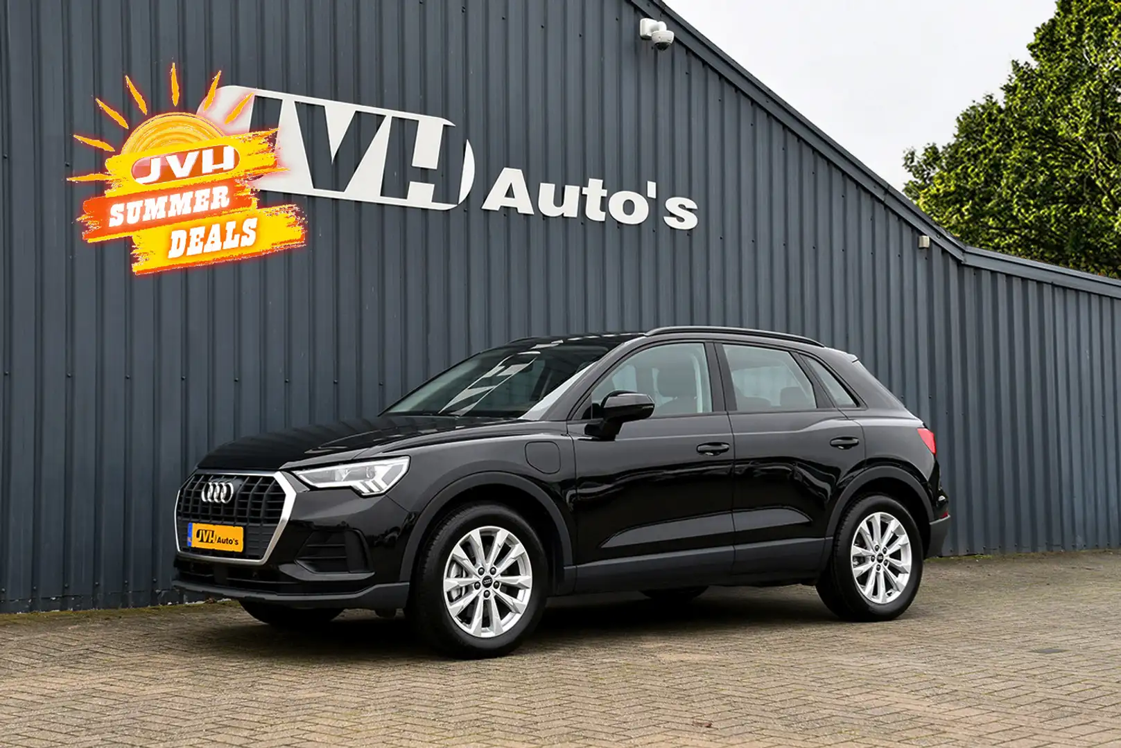 Audi Q3 45 TFSi-e 245pk PHEV Hybrid AUT/S-Tronic 08-2021 | Zwart - 1