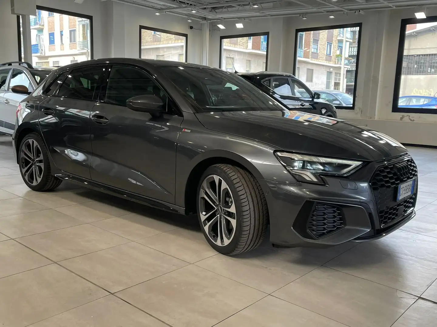 Audi A3 Sportback 1.5 tfsi 150cv S line edition s-tronic Grau - 2