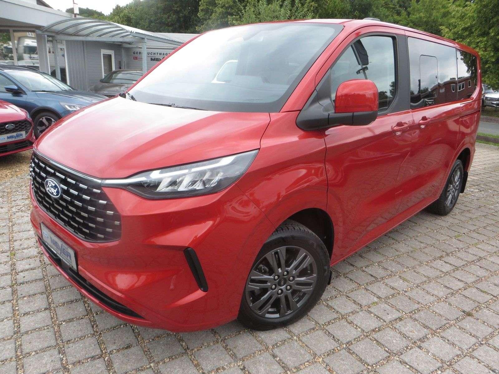 Second hand Ford Tourneo Custom 2.0