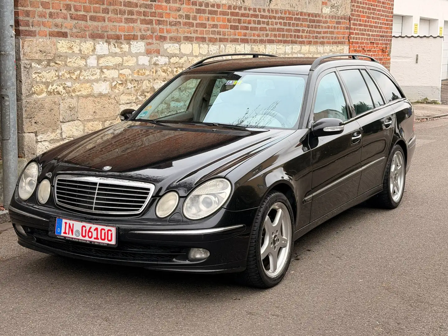 Mercedes-Benz E 280 T CDI Avantgarde AMG Felgen 18 Zoll Schwarz - 2