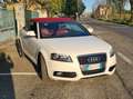 Audi A3 A3 Cabrio 2.0 tdi Attraction s-tronic Bianco - thumbnail 4
