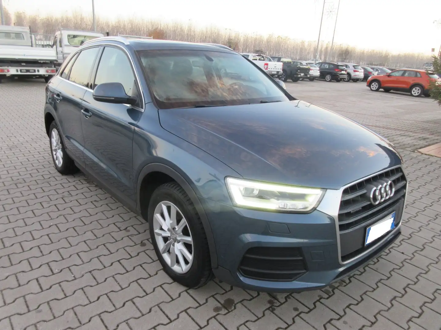 Audi Q3 Q3 2.0 tdi Business quattro 150cv s-tronic Blu/Azzurro - 1