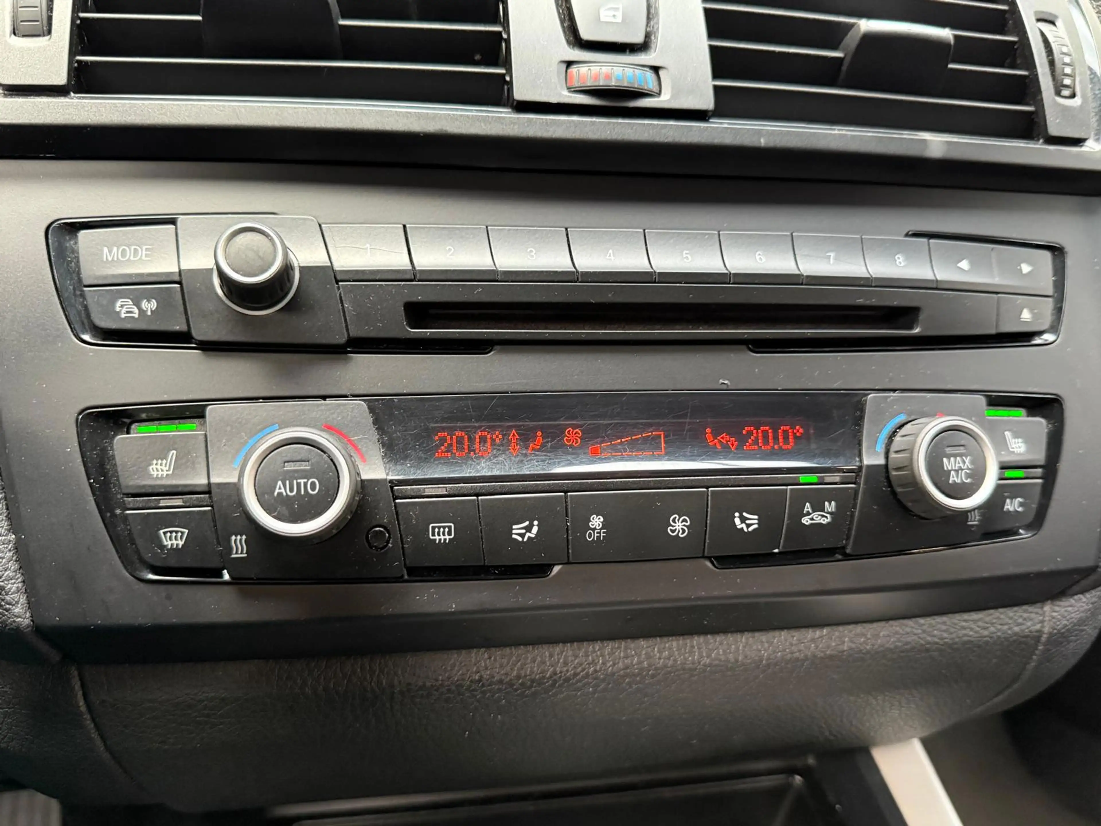 BMW 116 1-serie 116i Executive / Nwe Distr. Ketting — photo 12