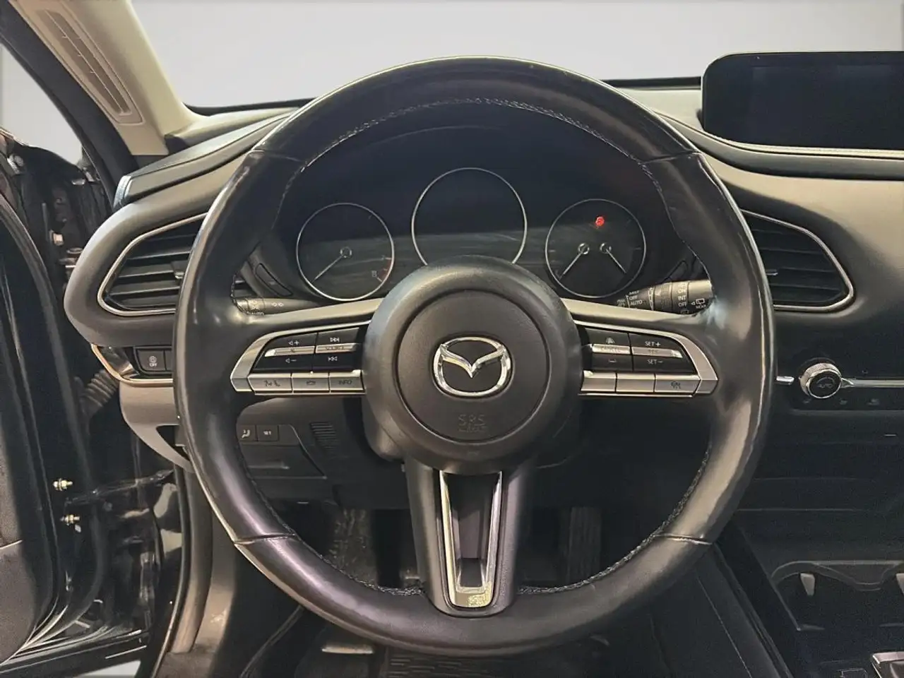 Mazda CX-30 снимка Mazda CX-30