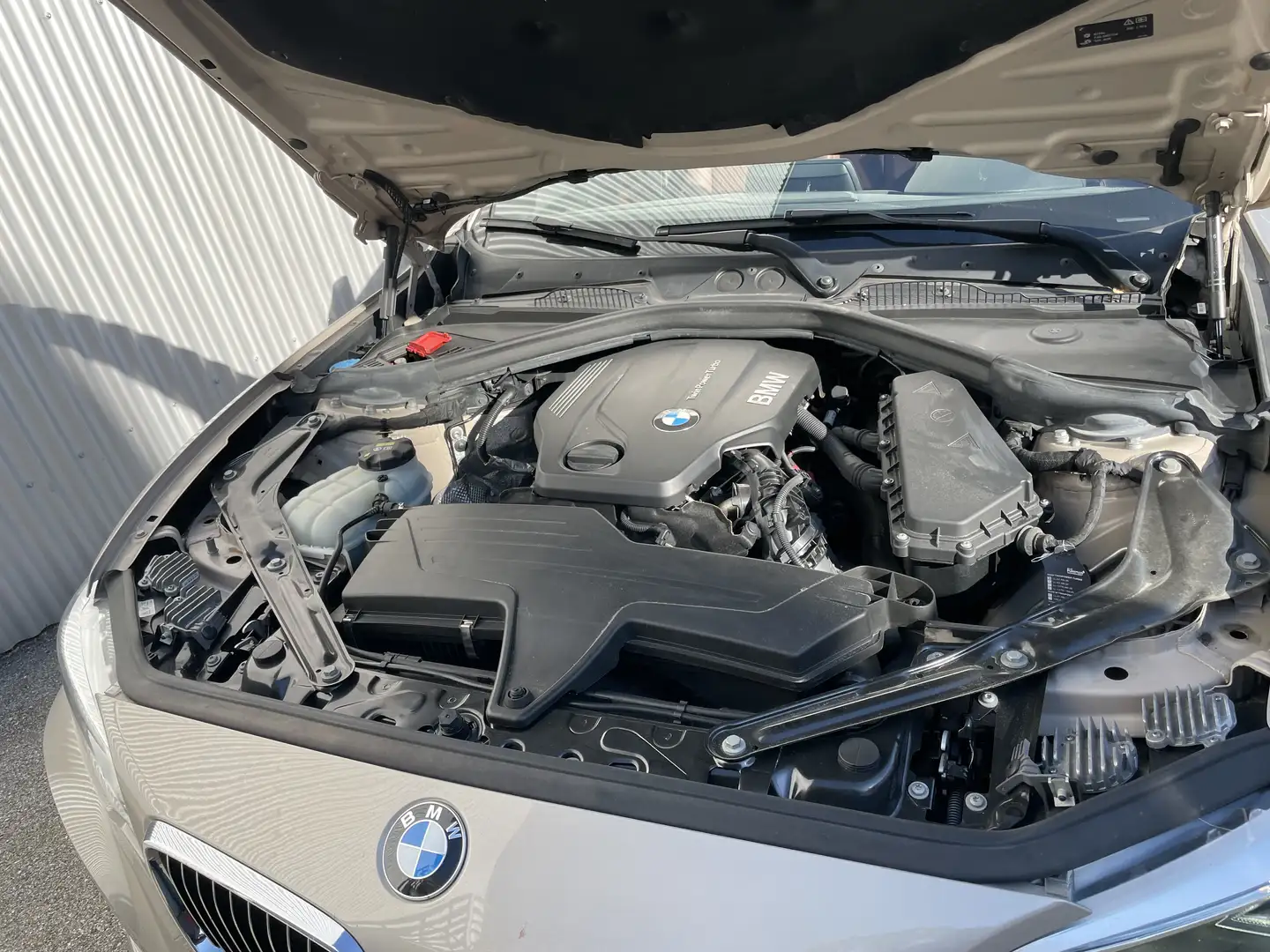 BMW 218 218d Cabrio Luxury Line Aut. Luxurxy - 2