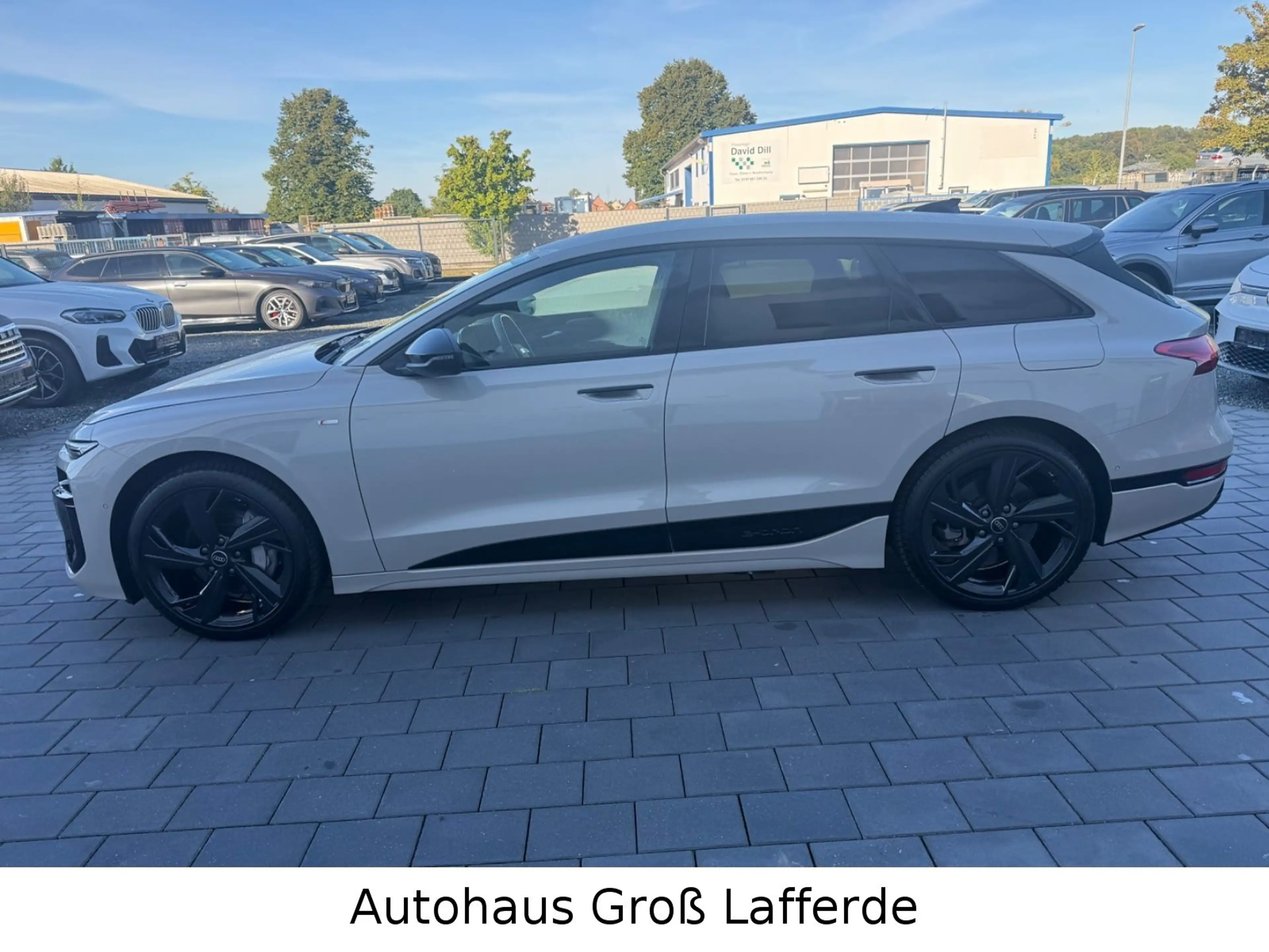 Audi A6 e-tron Avant quattro S Line Wärmep AHK 360 Ka — photo 5