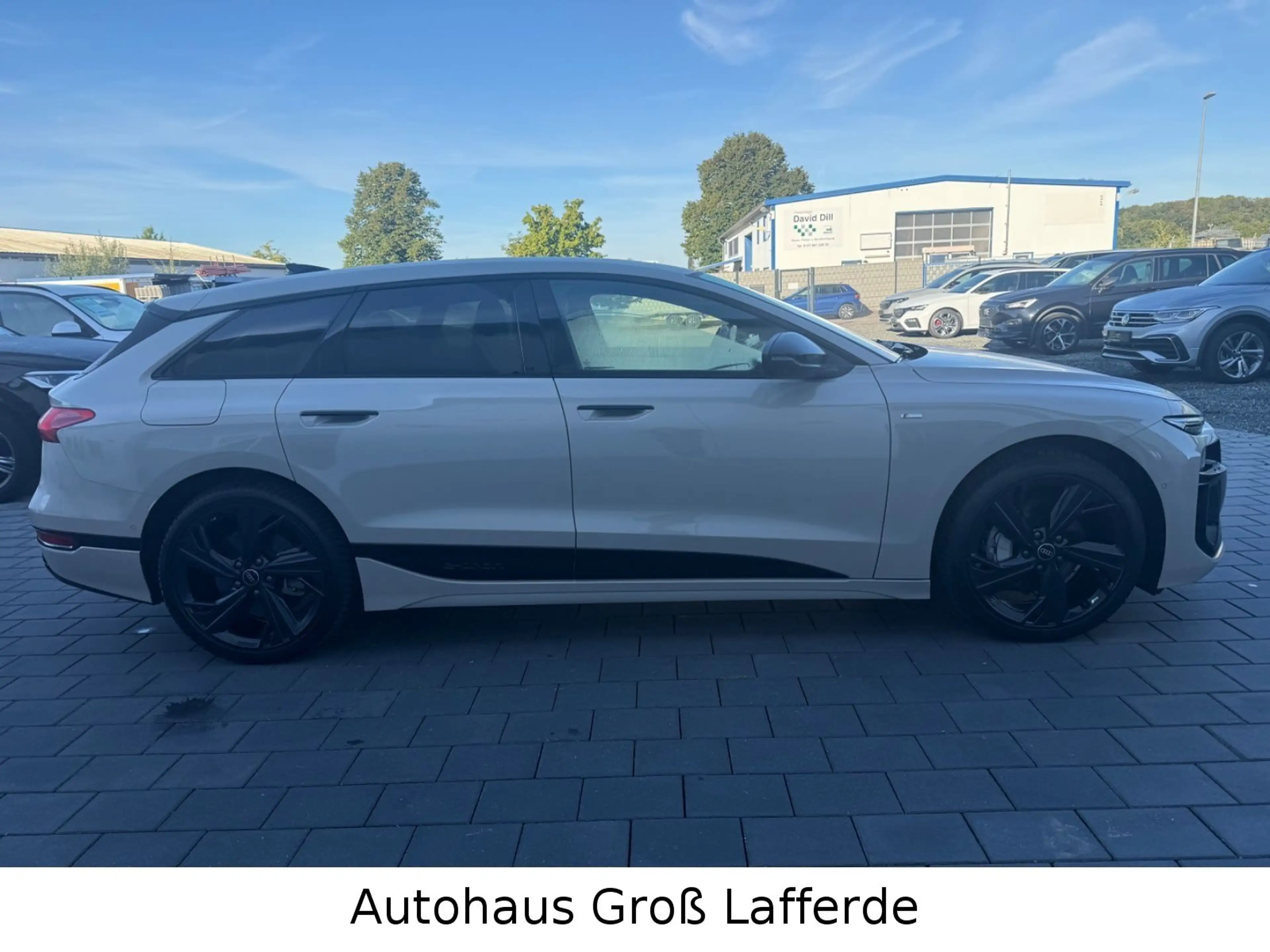 Audi A6 e-tron Avant quattro S Line Wärmep AHK 360 Ka — photo 4
