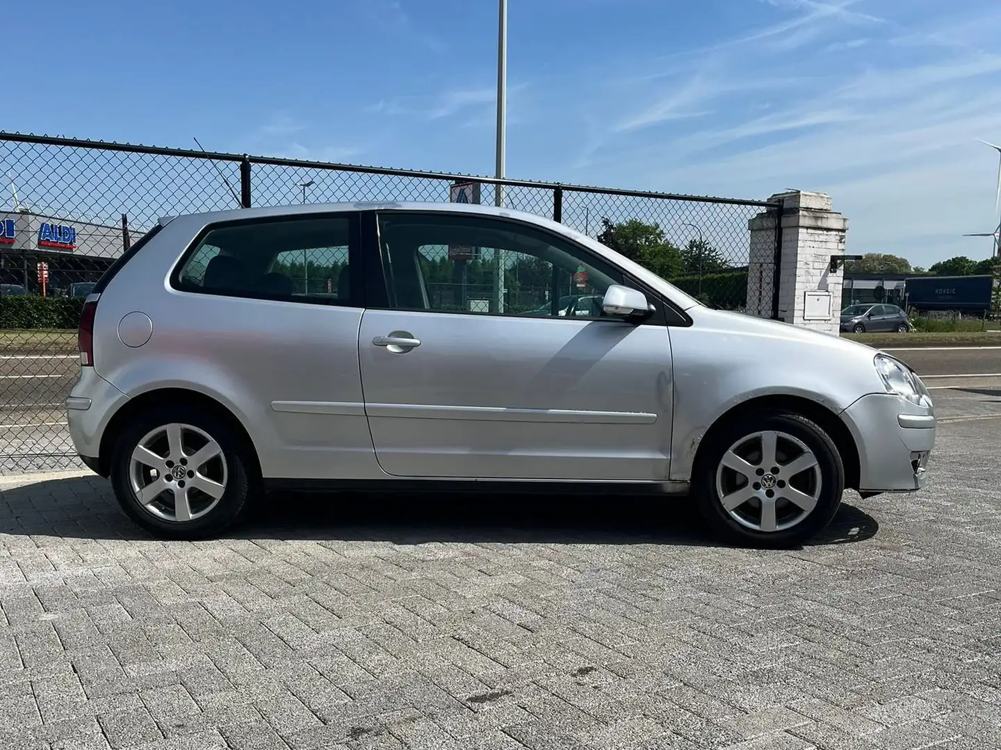 Volkswagen Polo Polo 1.4 Comfortline Argent - 2