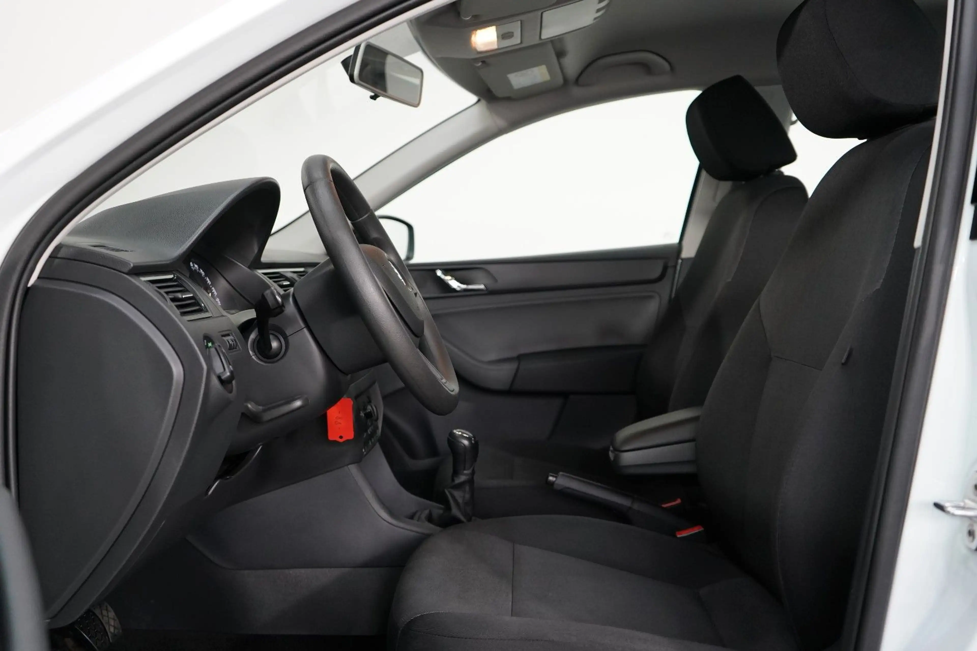 Skoda Rapid/Spaceback Spaceback Cool Edition*PDC*SHZ*KLIMA* — photo 8
