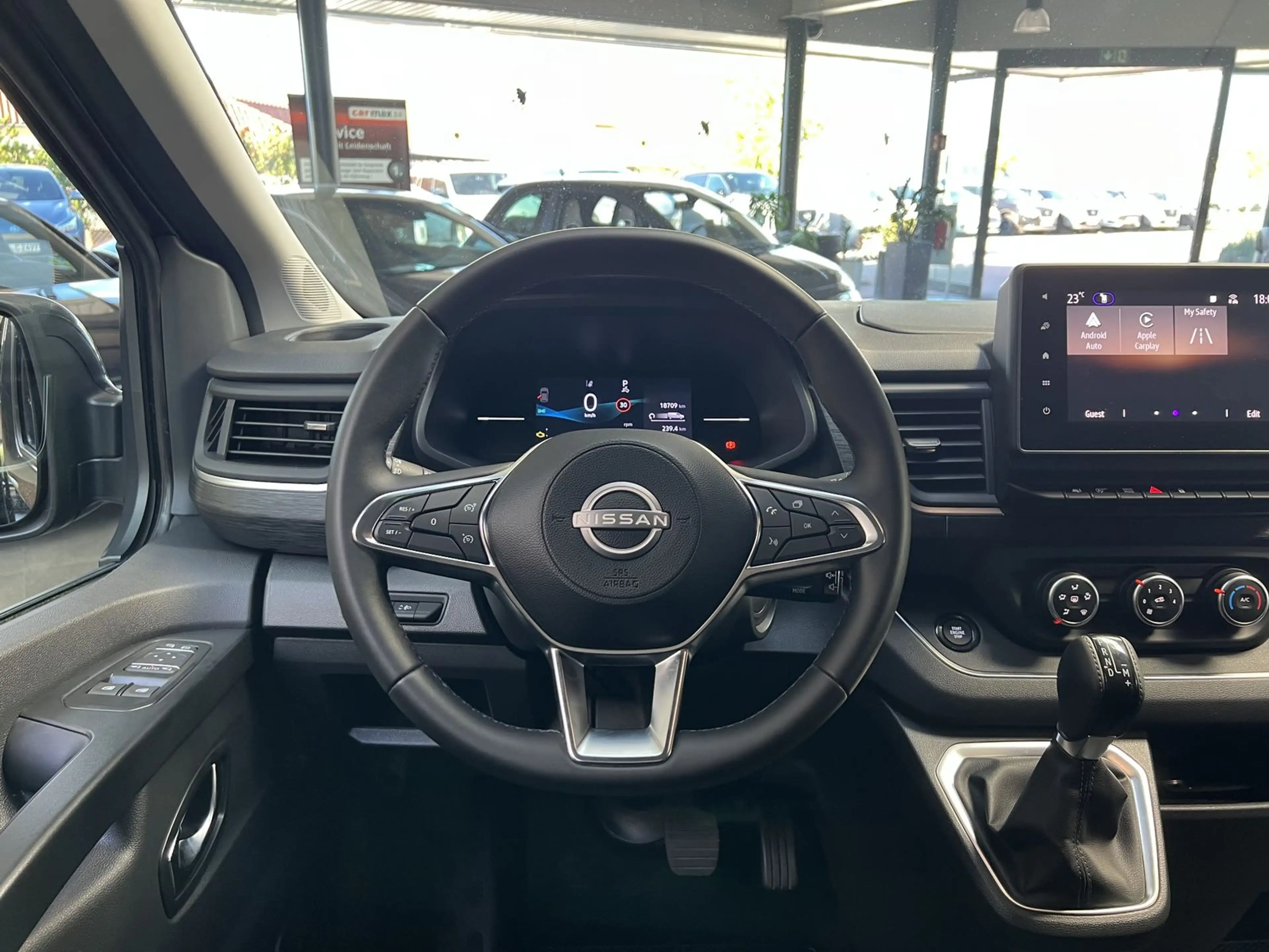Nissan Primastar L1H1 2,8t Tekna Kamera CarPlay 8 Sitze — photo 11