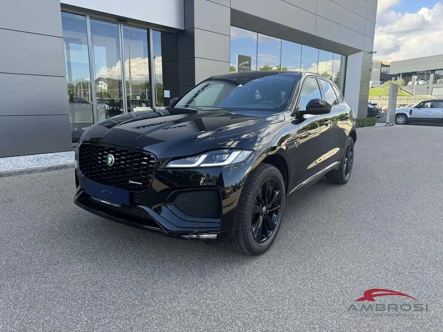 Jaguar F-Pace X761 2.0D AWD SWB R-DYNAMIC S Fekete - 1