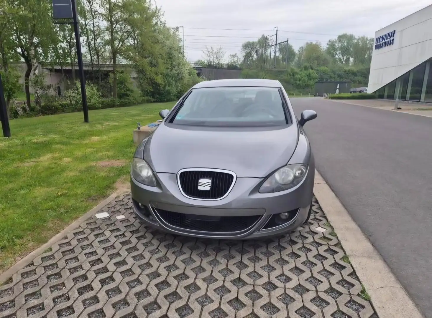 SEAT Leon 1.4 TSI - Airco + Keuring/ Carpass - 152.000 km Gris - 1
