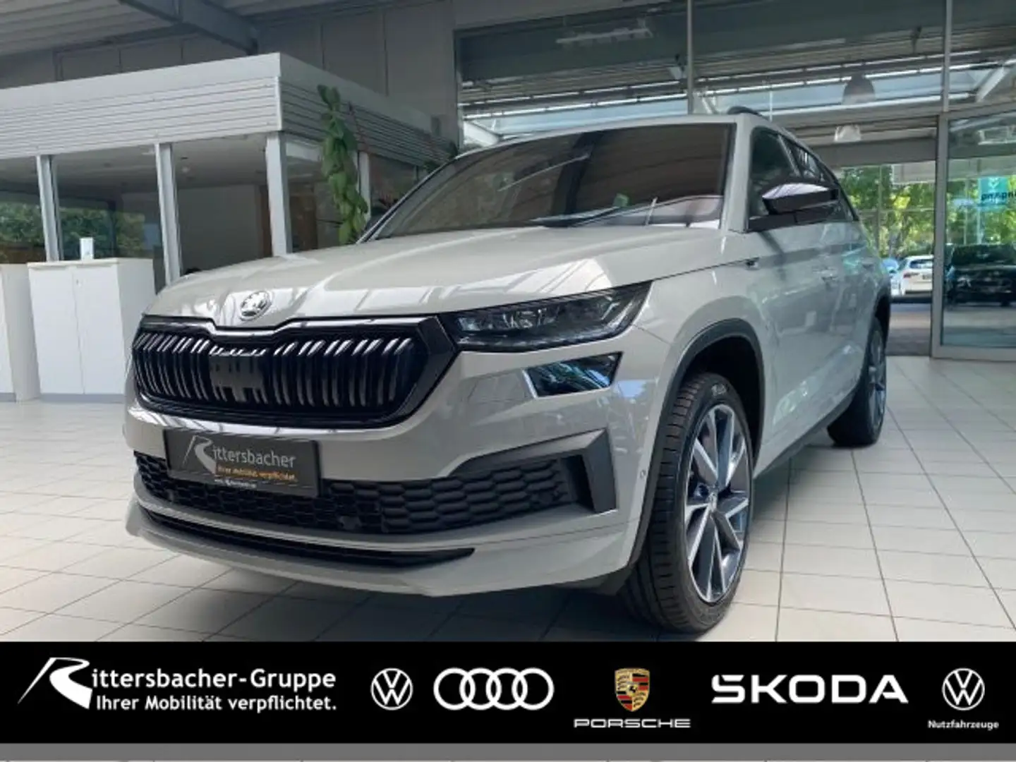 Skoda Kodiaq Sportline 2.0 TDI DSG 4x4 Navi Kamera PDC Grau - 1