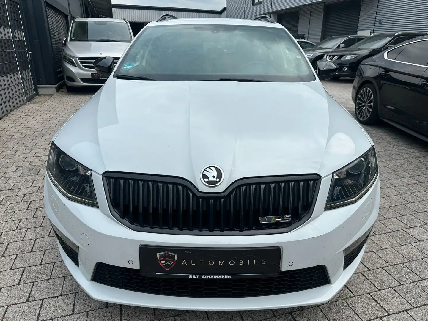 Skoda Octavia Combi RS 4x4 Blanc - 2