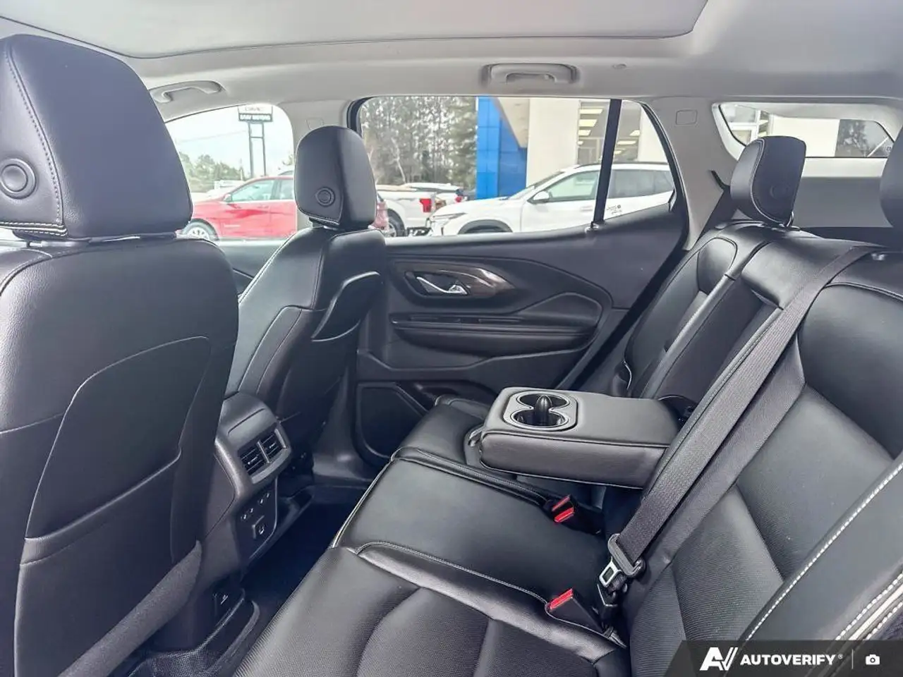 GMC Terrain снимка GMC Terrain