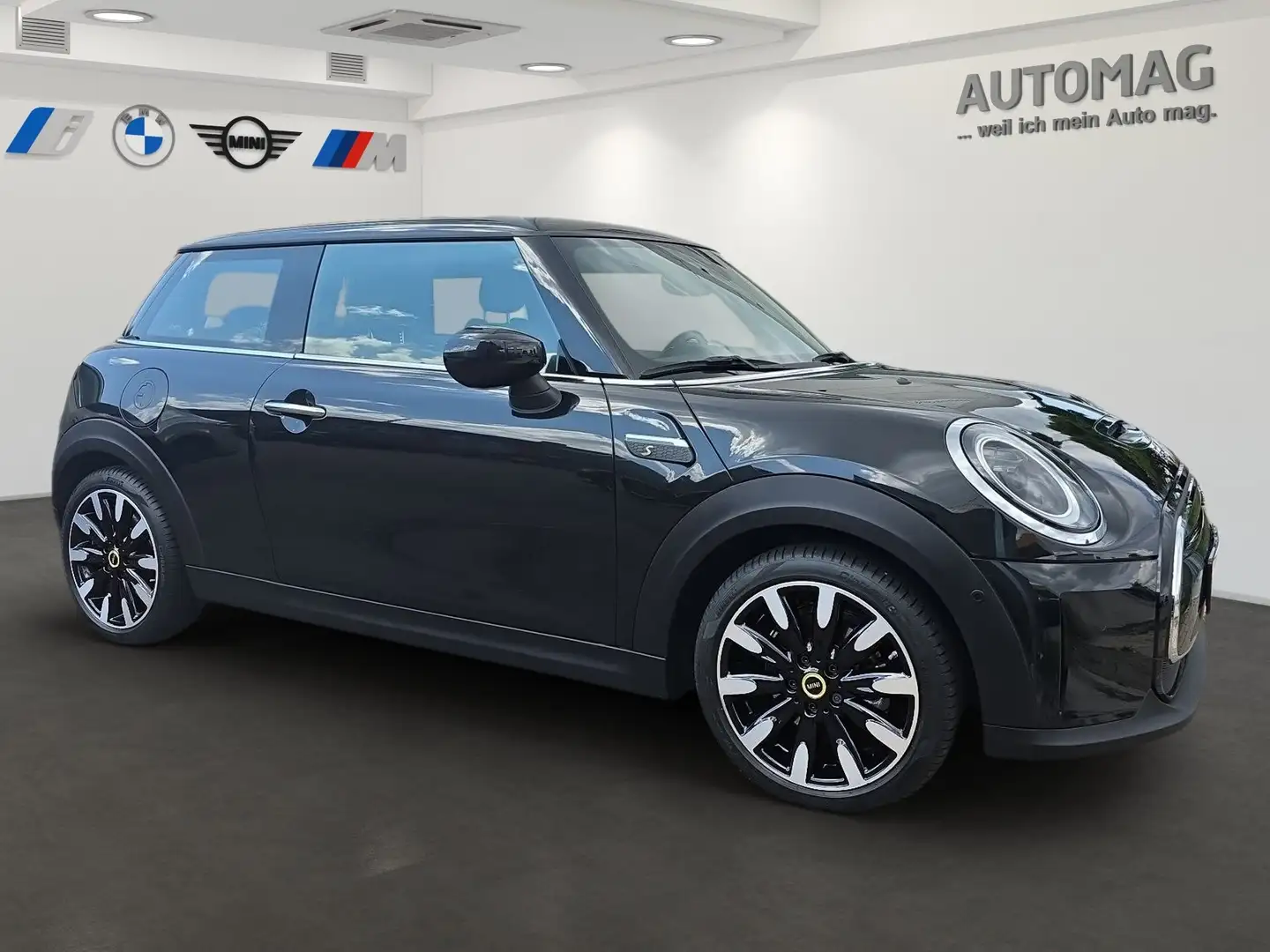 MINI Cooper SE Driving Assistant*Parkassistent*Leder*17"*Sitzheiz Schwarz - 2