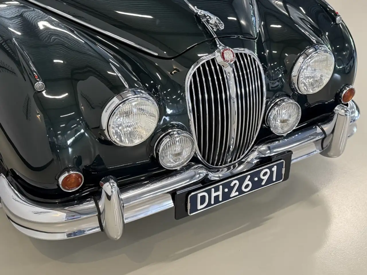 Jaguar MK II MK2 3.8L 228PK automaat / gerestaureerd, foto 2