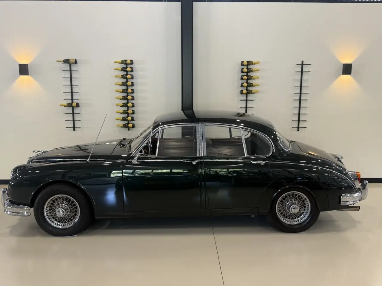 Jaguar MK II MK2 3.8L 228PK automaat / gerestaureerd, foto 3