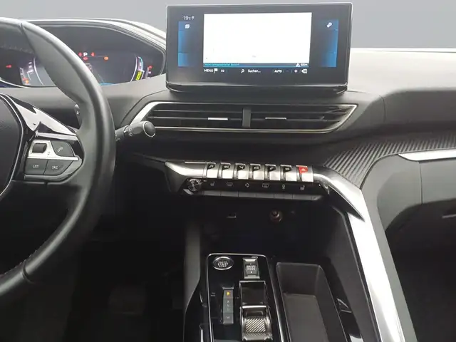 Peugeot 3008 view 12