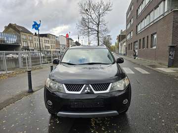 Outlander 2.0i 16v Inform 2WD (EXPORT AFRICA MERCI