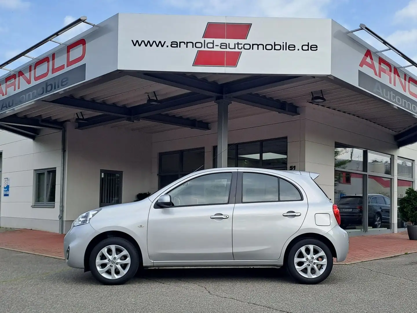 Nissan Micra 1.2 (Klima/Sitzhzg./PDC/Temp./Bluetooth) Zilver - 1