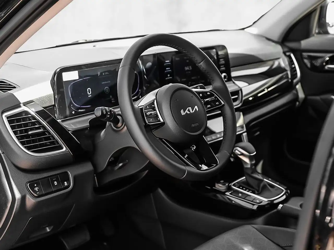 Kia Seltos снимка Kia Seltos