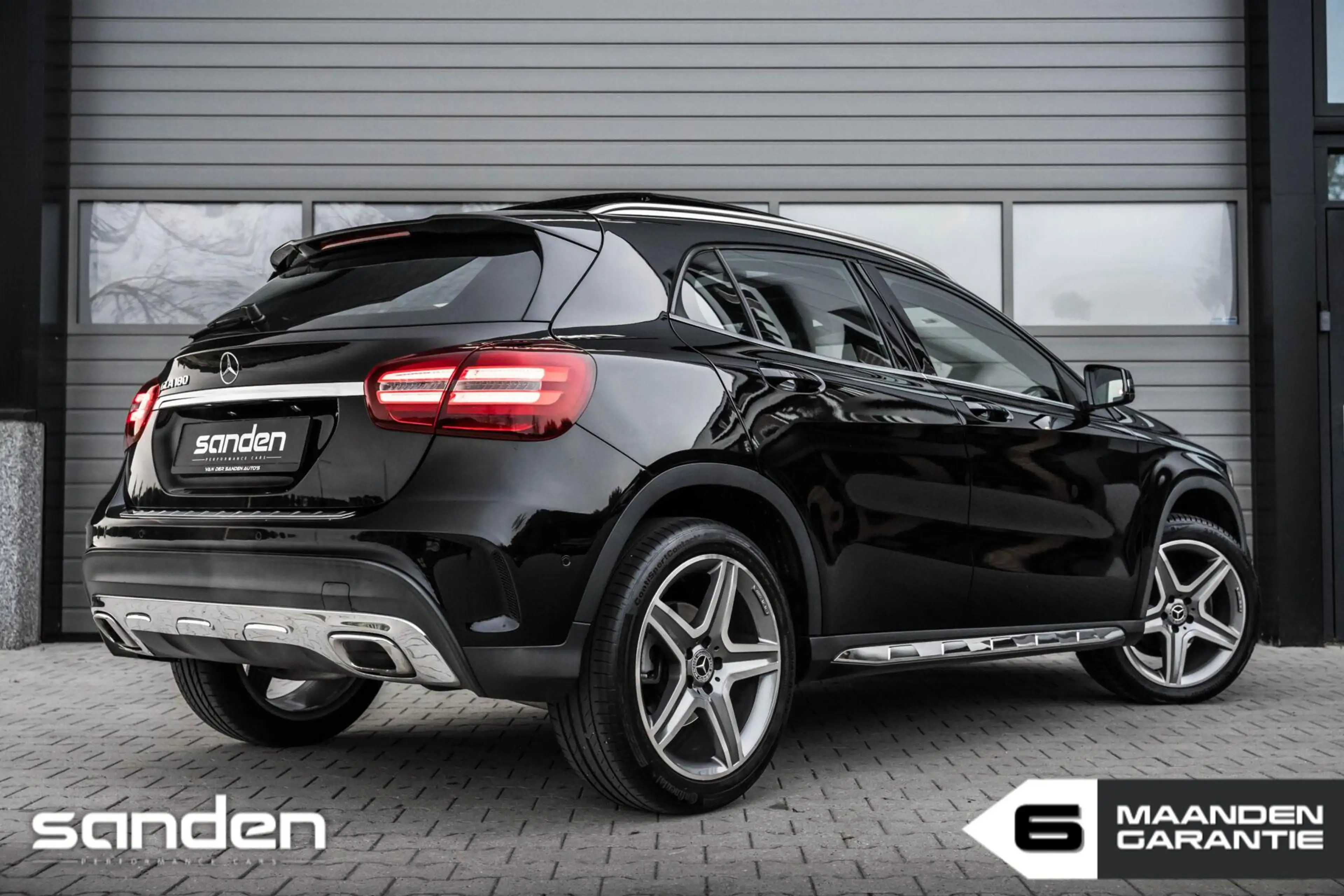 Mercedes-Benz GLA 180 Business Solution AMG |Pano|LED|Keyless|Camera — photo 2