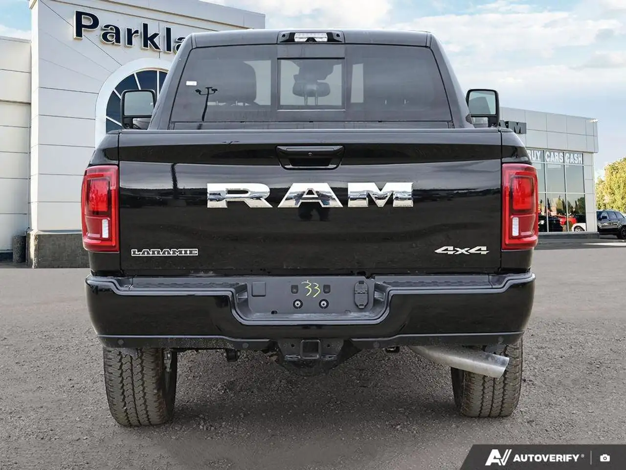 RAM 3500 снимка RAM 3500